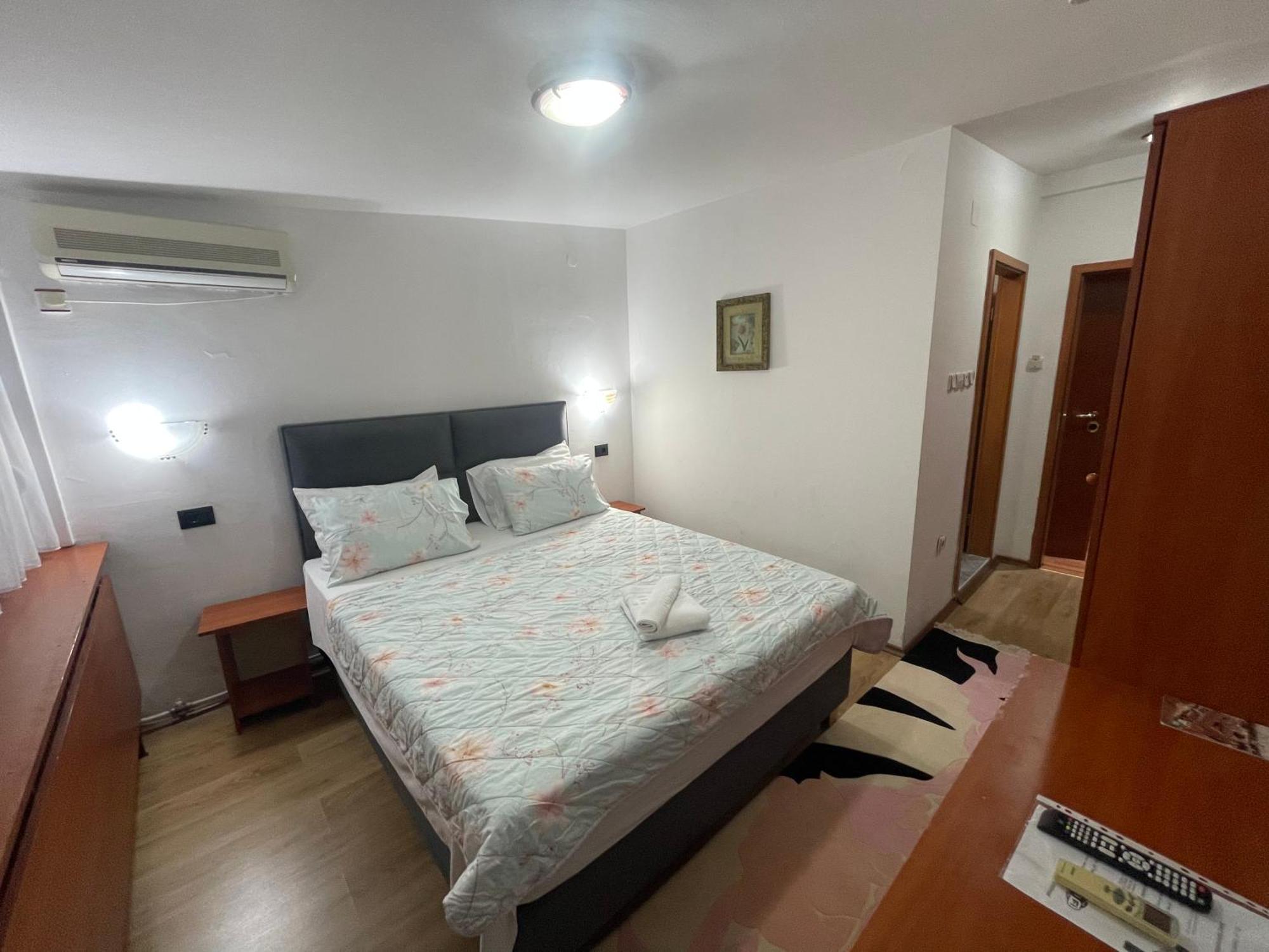 Hotel Square Σκόπια Εξωτερικό φωτογραφία