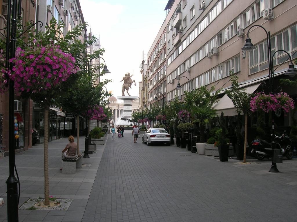 Hotel Square Σκόπια Εξωτερικό φωτογραφία