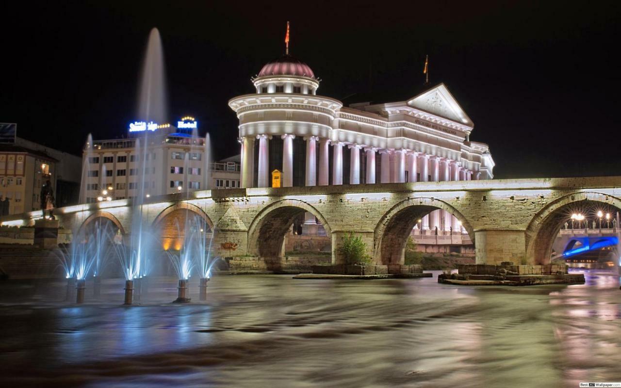 Hotel Square Σκόπια Εξωτερικό φωτογραφία