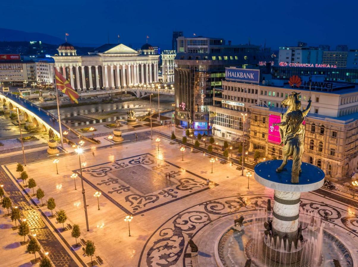 Hotel Square Σκόπια Εξωτερικό φωτογραφία