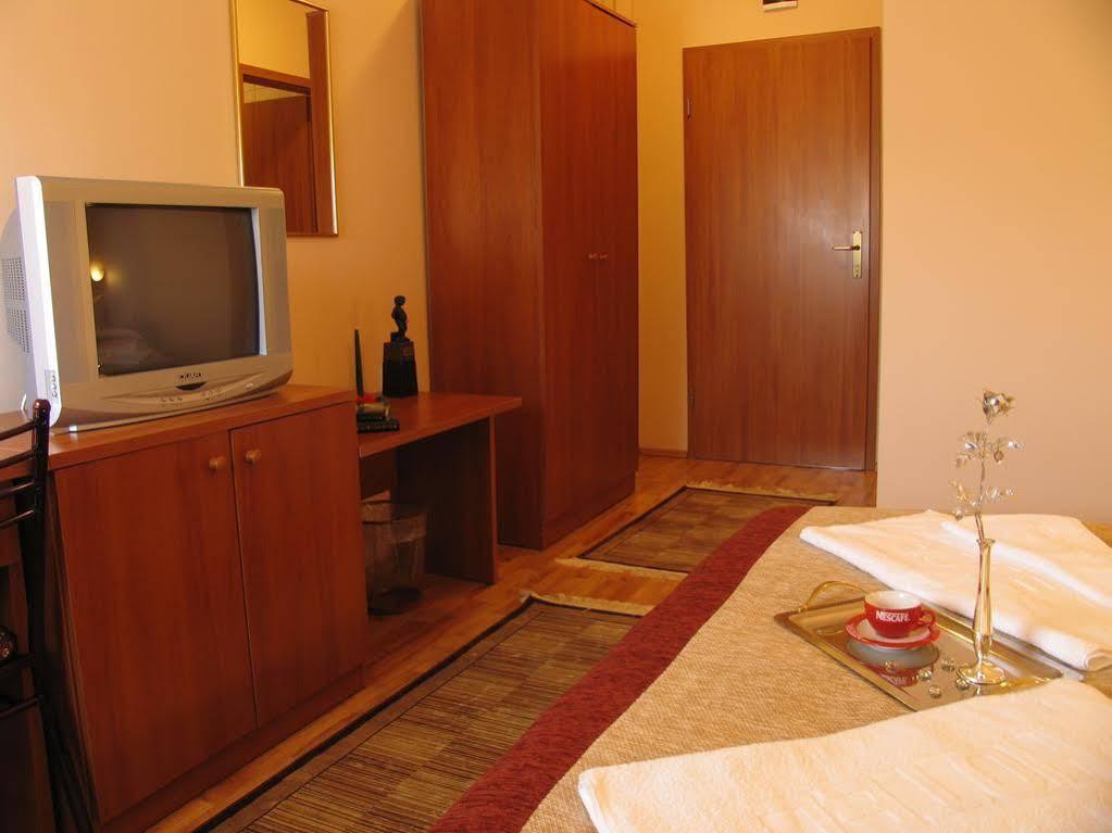 Hotel Square Σκόπια Εξωτερικό φωτογραφία